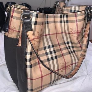 Burberry Canterbury Haymaker Handbag.